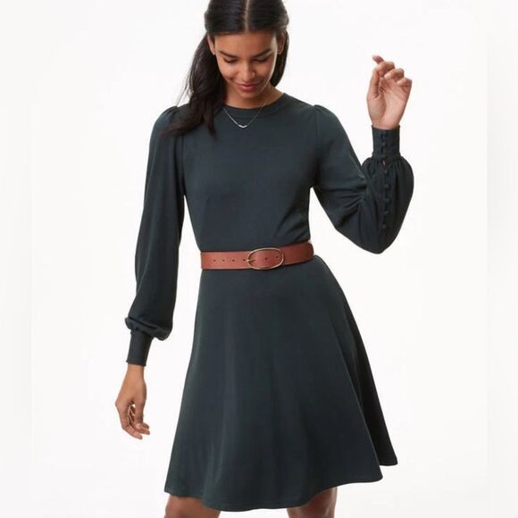 LOFT Blouson Flare Dress in Deep Bottle Green Size 8 NWT - Picture 1 of 9